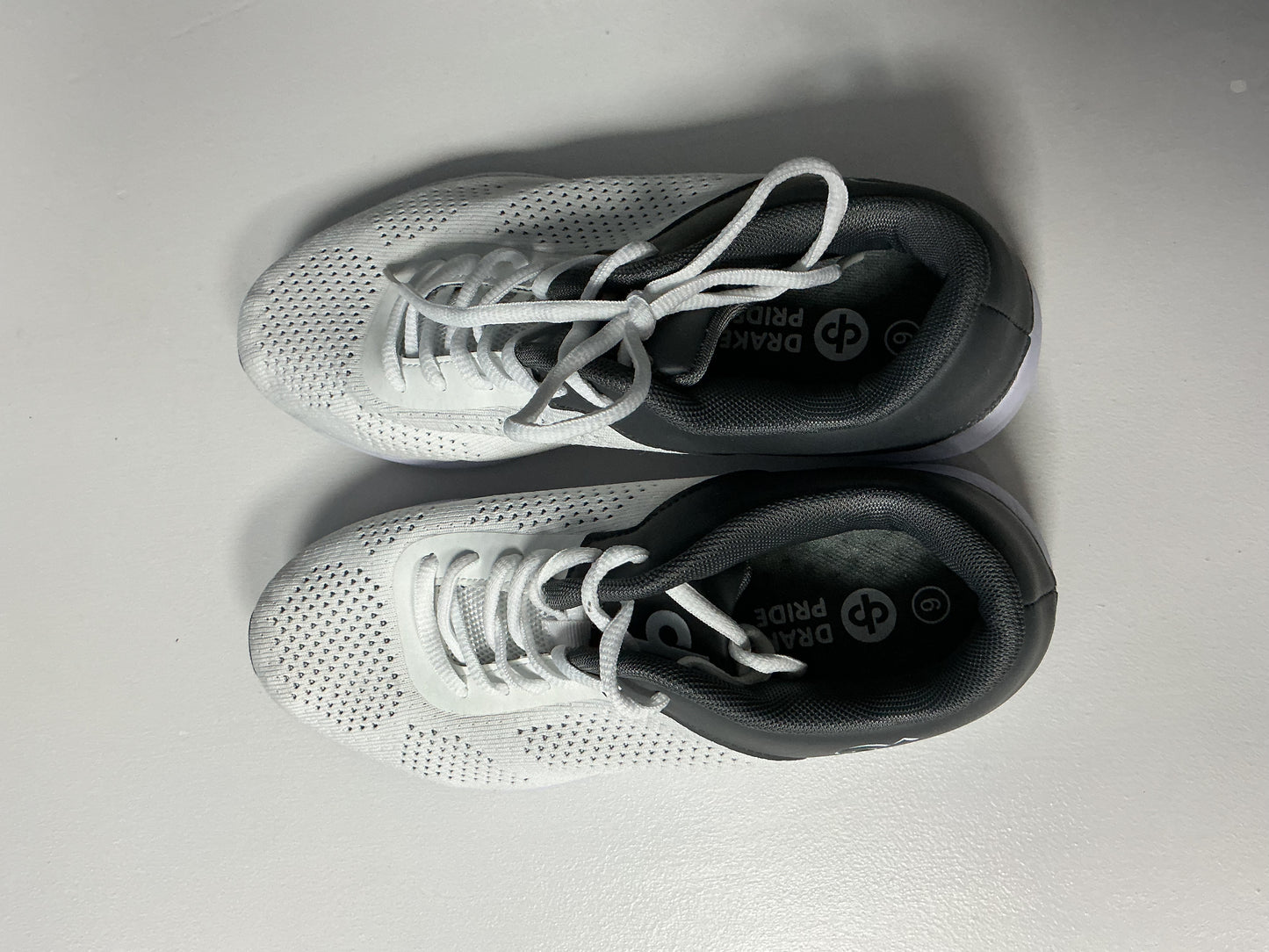 Drakes pride shoes size 6